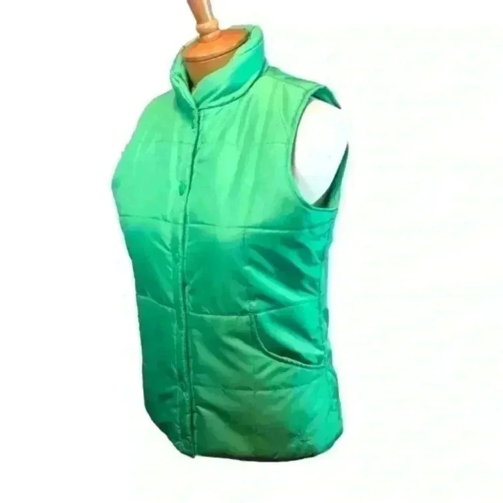 Green IZOD Casual Puffer Snap button closure Vest Size Small two side pockets - Picture 4 of 12